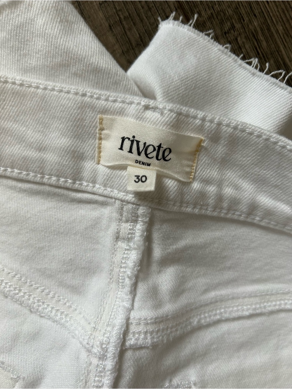 Loft Rivete Denim Shorts - Picture 3 of 4